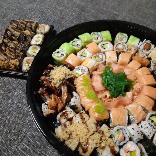 Delicious sushi Almelo