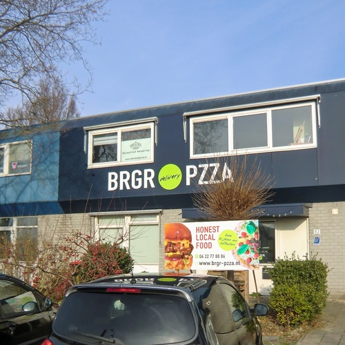 BRGR & PZZA