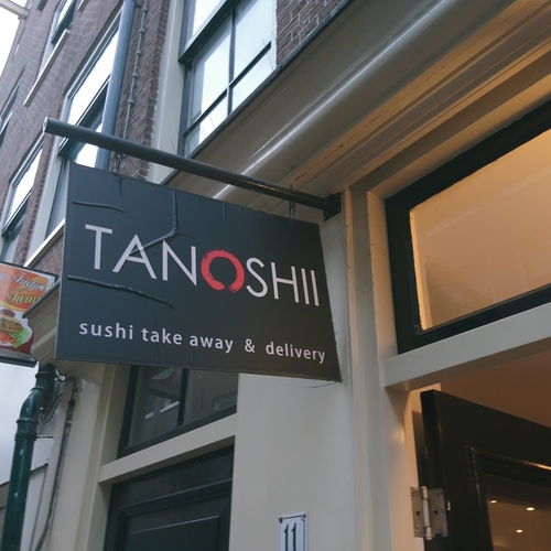 Tanoshii Sushi