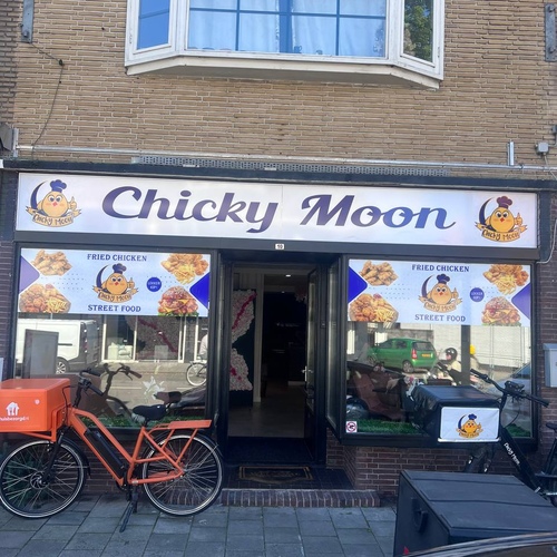 Chicky Moon