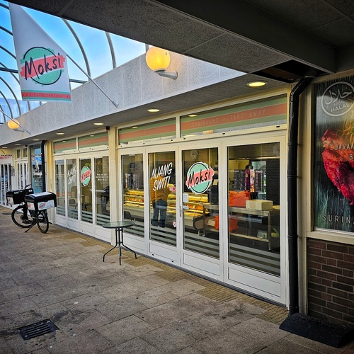 Moksi take away Uden